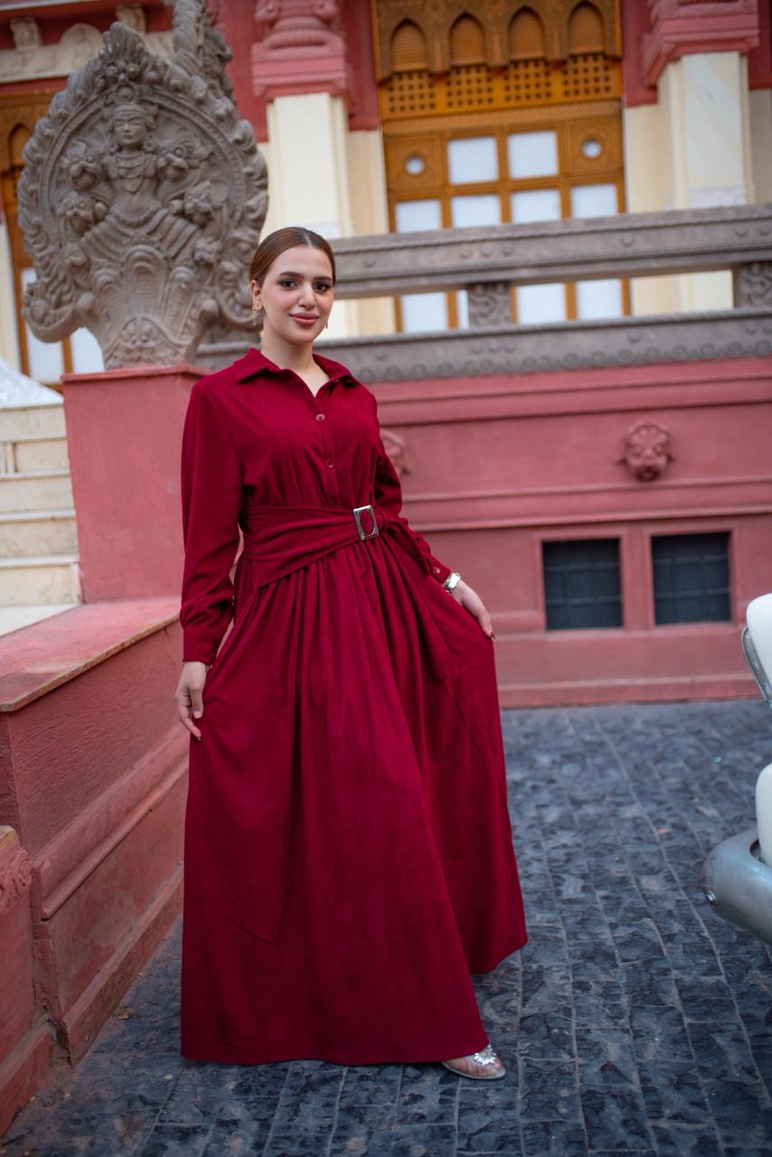 Dress queen